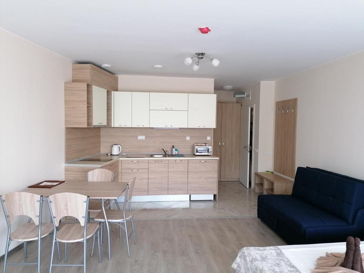 Apart Allure Dobi Aparthotel Primorsko Exterior foto