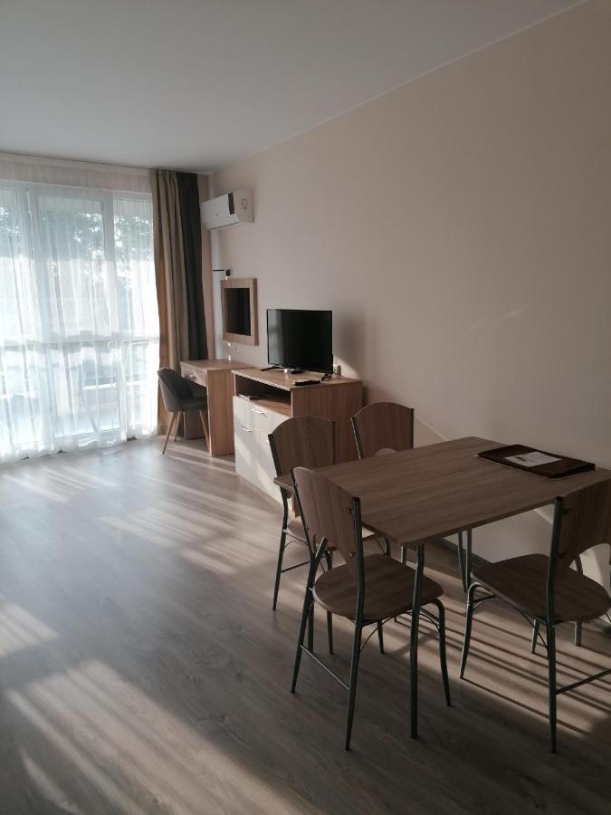 Apart Allure Dobi Aparthotel Primorsko Exterior foto