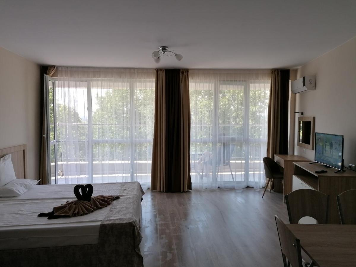 Apart Allure Dobi Aparthotel Primorsko Exterior foto